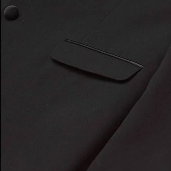 Van Heusen Big Boys Tuxedo - Picture 5 of 10